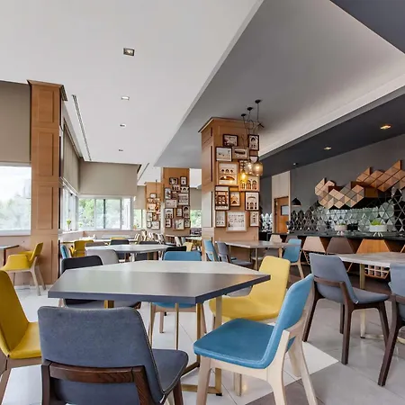 Отель Radisson Blu 4*