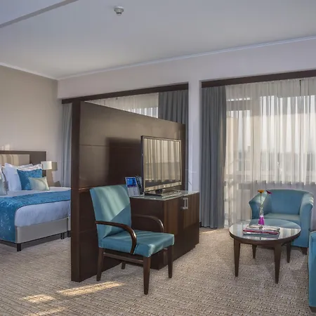 Radisson Blu 4*