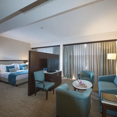 Radisson Blu 4*