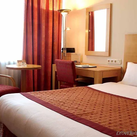 호텔 라디슨 블루