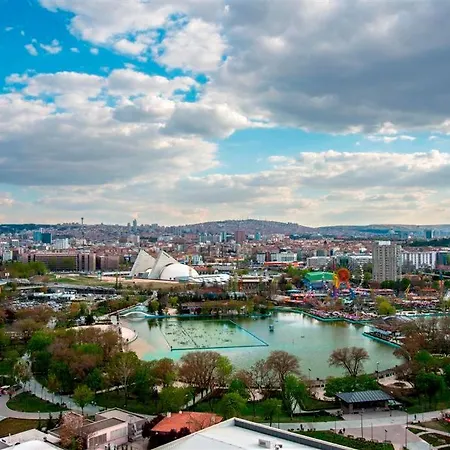 Radisson Blu Hotel 4*